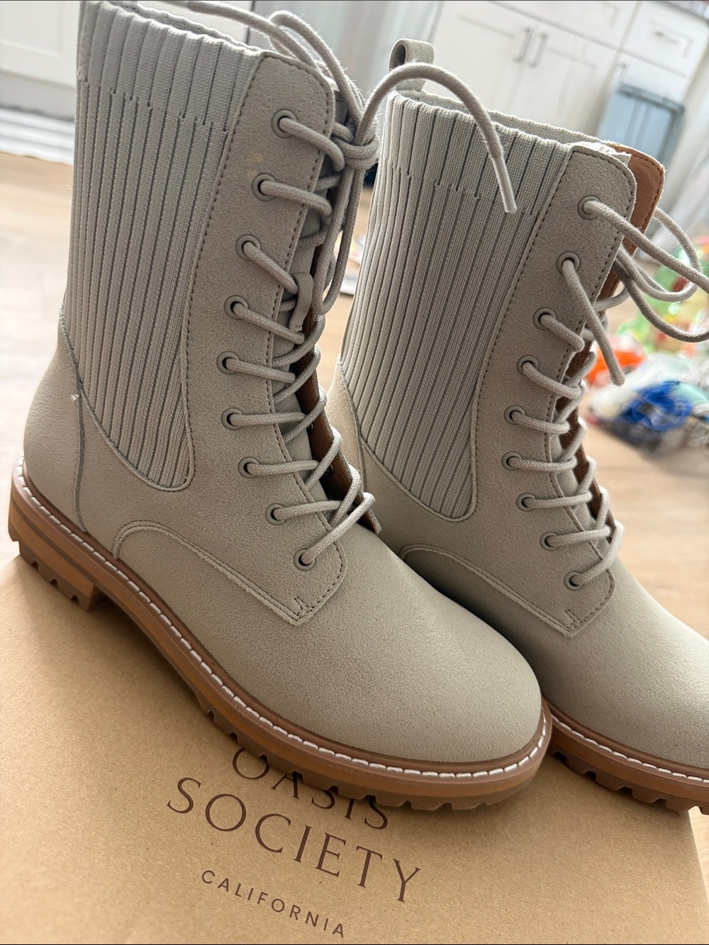 Oasis Society Gray Ribbed Lace-Up Combat Boots